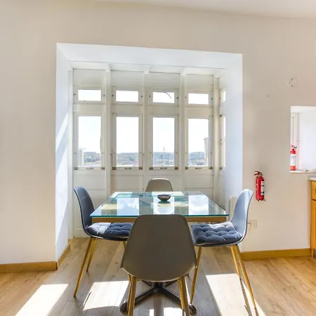 公寓 Charming With Sea Views & Maltese Balcony By 360 Estates