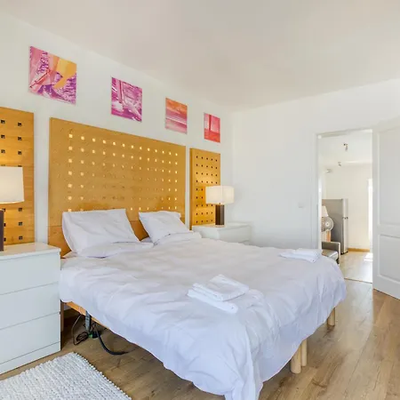 Charming With Sea Views & Maltese Balcony By 360 Estates Daire Valletta